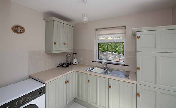 Kitchen at the Arches self-catering cottage/