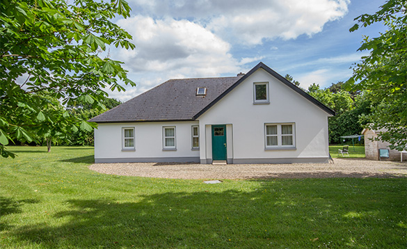 View of Tully's Lough Derg Holiday Home self-catering cottage/